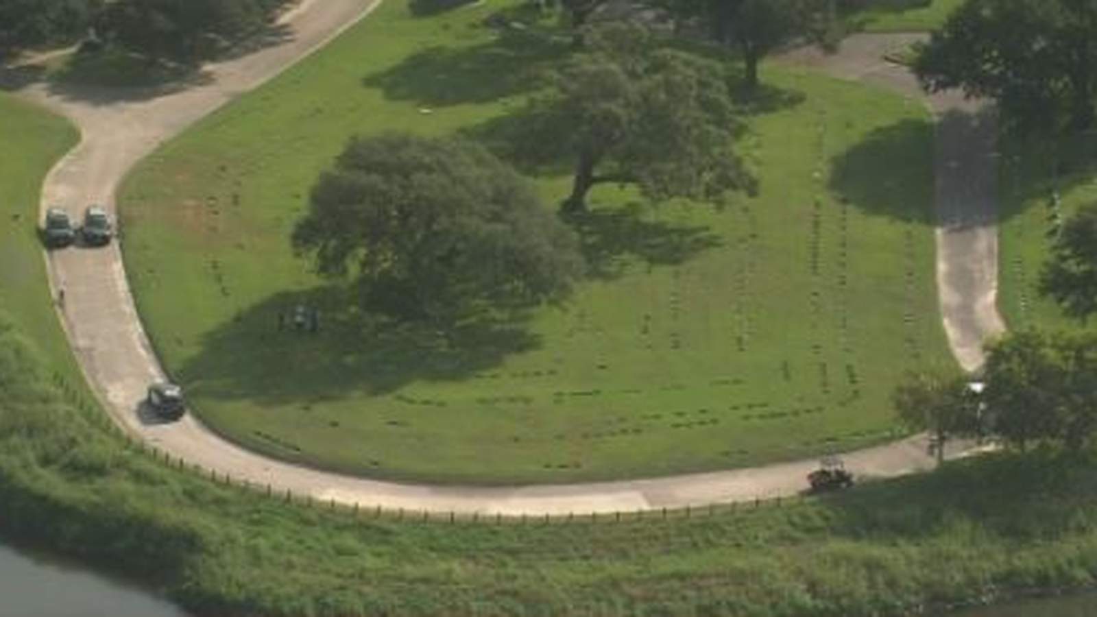 Man’s body recovered from Brays Bayou in southeast Houston, police say
