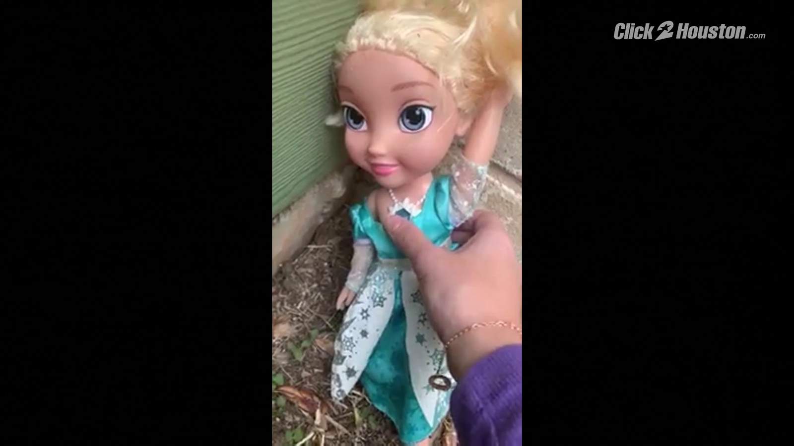 They can’t ‘Let It Go’: 'Haunted’ Elsa doll returns to Houston family after being thrown out multiple times
