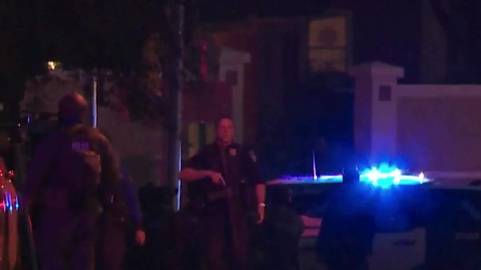 2 dead in apparent hostage situation following standoff at Austin pediatric office
