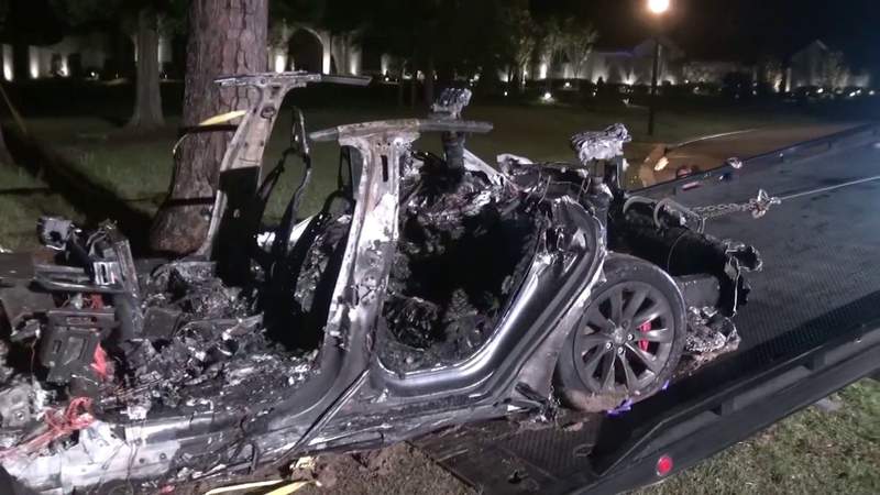NTSB investigators detail what they are looking for in Tesla crash