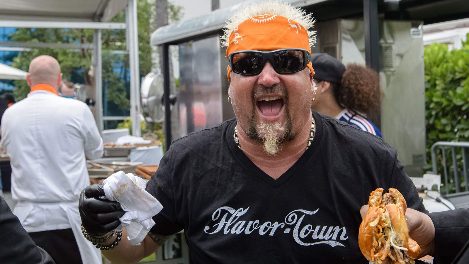 Thousands sign petition to rename Columbus, Ohio to Flavortown after native son Guy Fieri