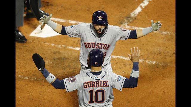 Houston Astros add Marwin Gonzalez to World Series roster, replacing Jake Meyers