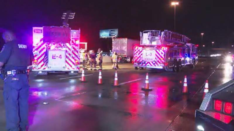 HCSO: Driver killed in crash on Katy Freeway