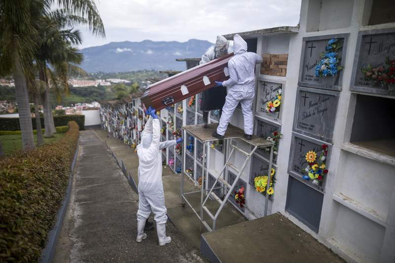 The Latest: Suit says Hawaii inmates unprotected from virus