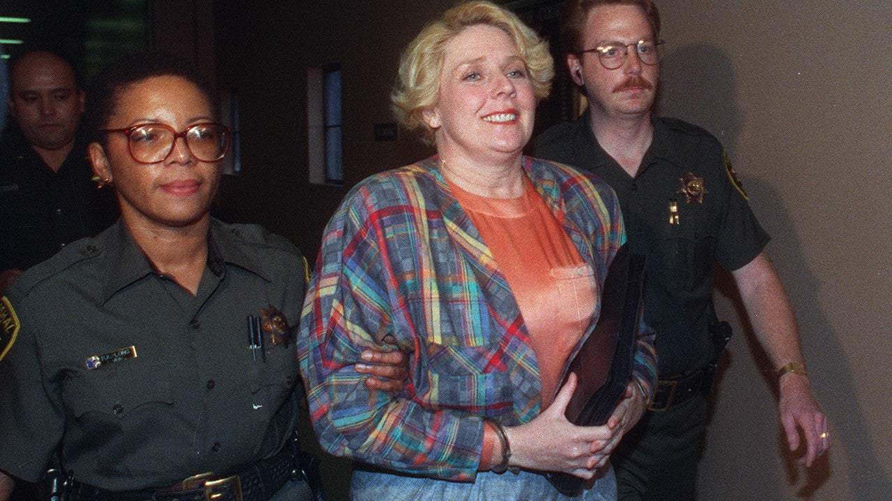 'Dirty John: The Betty Broderick Story': Inside the Cautionary Tale About America's Messiest Divorce