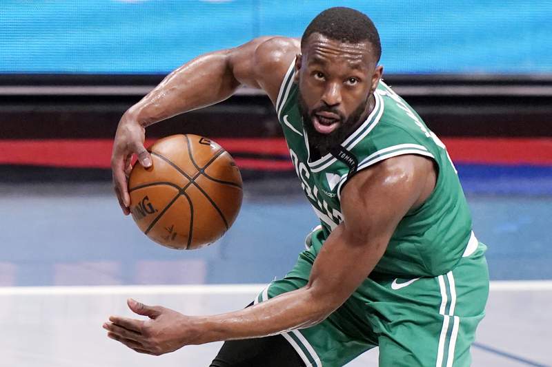Celtics send Kemba Walker, 16th pick to Thunder for Horford