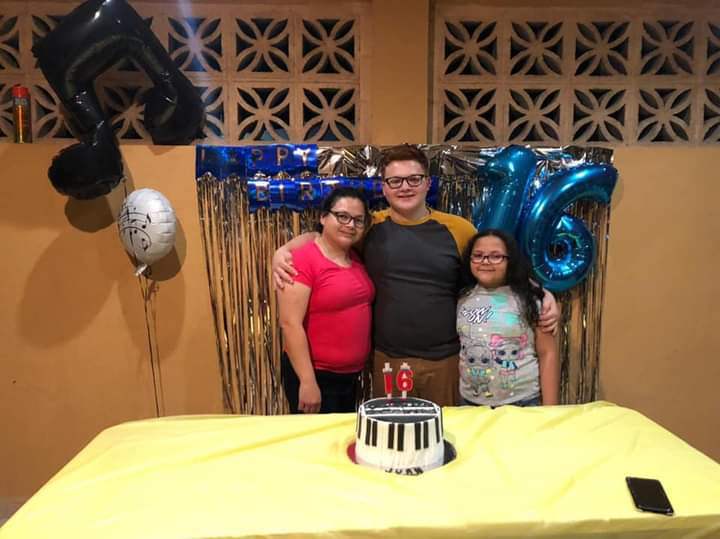 FBI asks for public’s help in search for missing mother, 2 children from Laredo