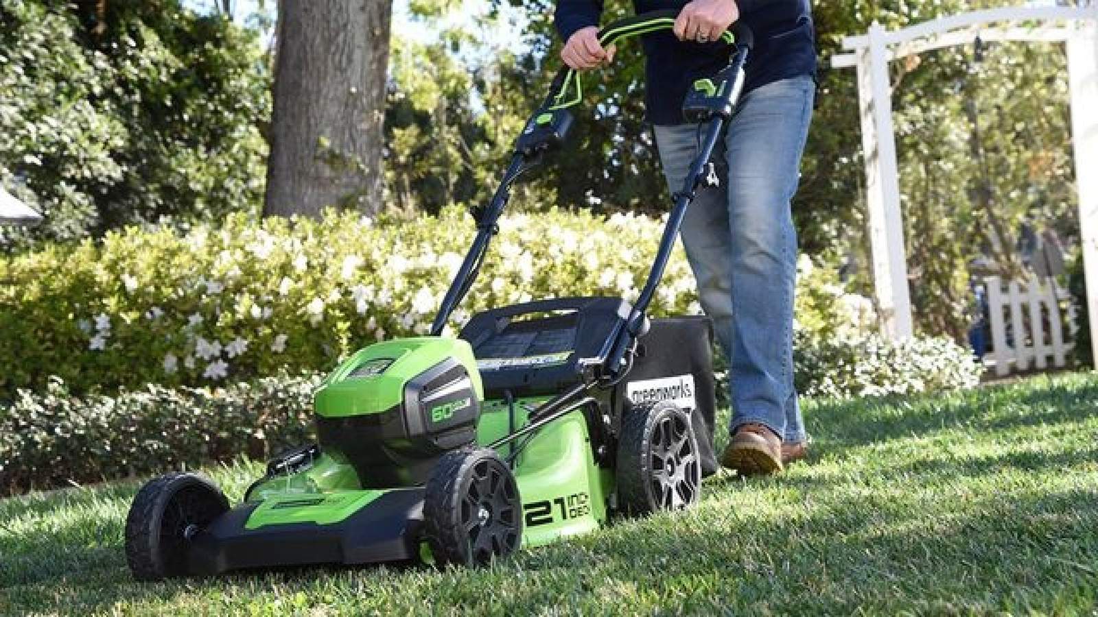 Do these things now to keep your lawn looking green and lush year-round