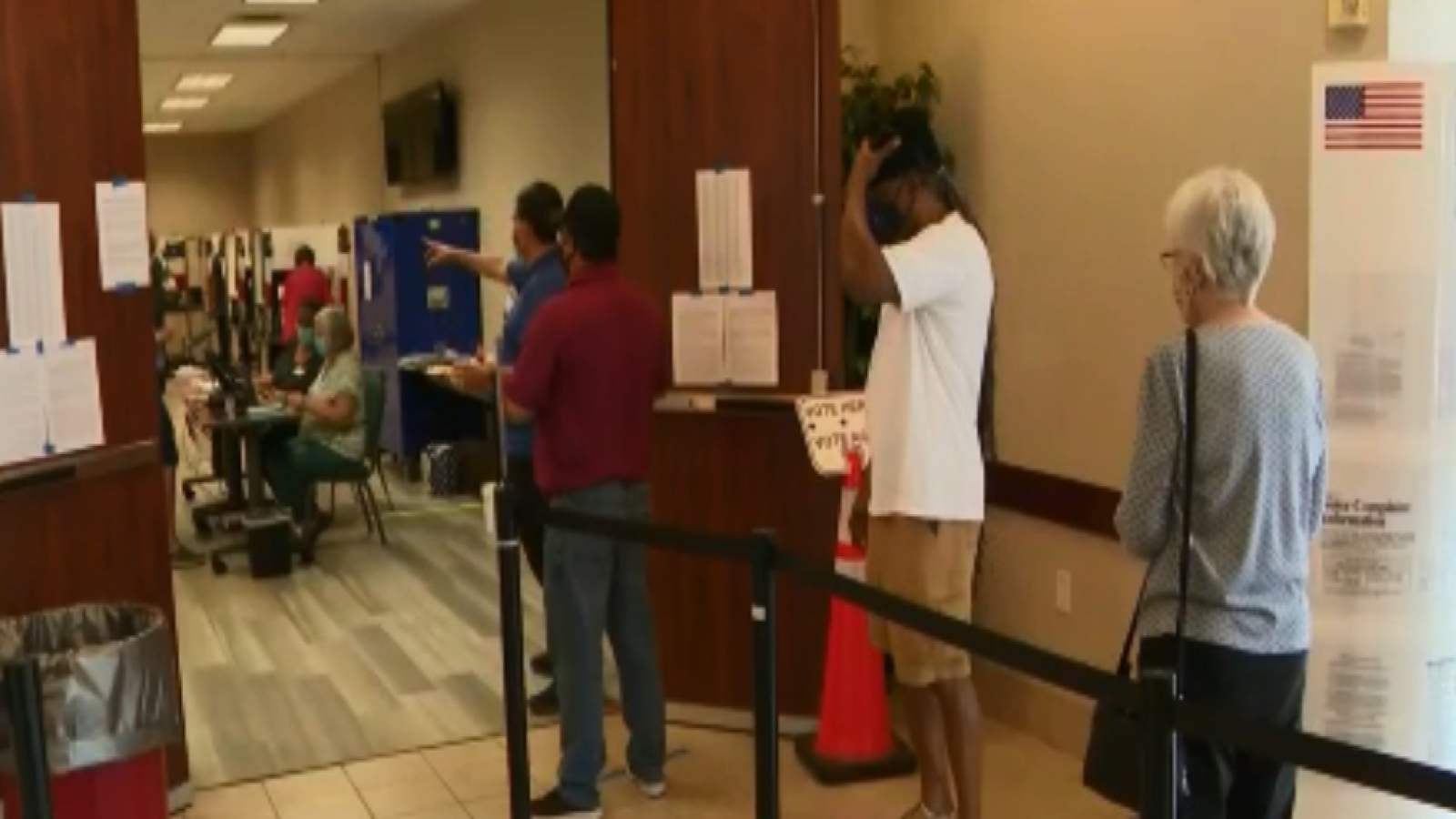 Fort Bend County resolves early voting issues, county judge says