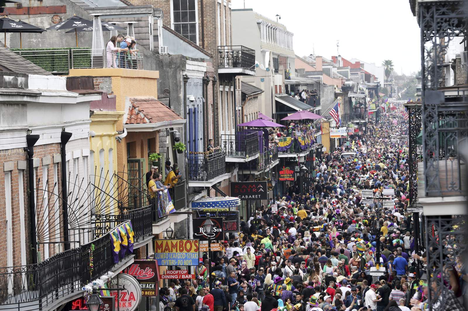 New Orleans mayor says city will have to think about canceling Mardi Gras 2021