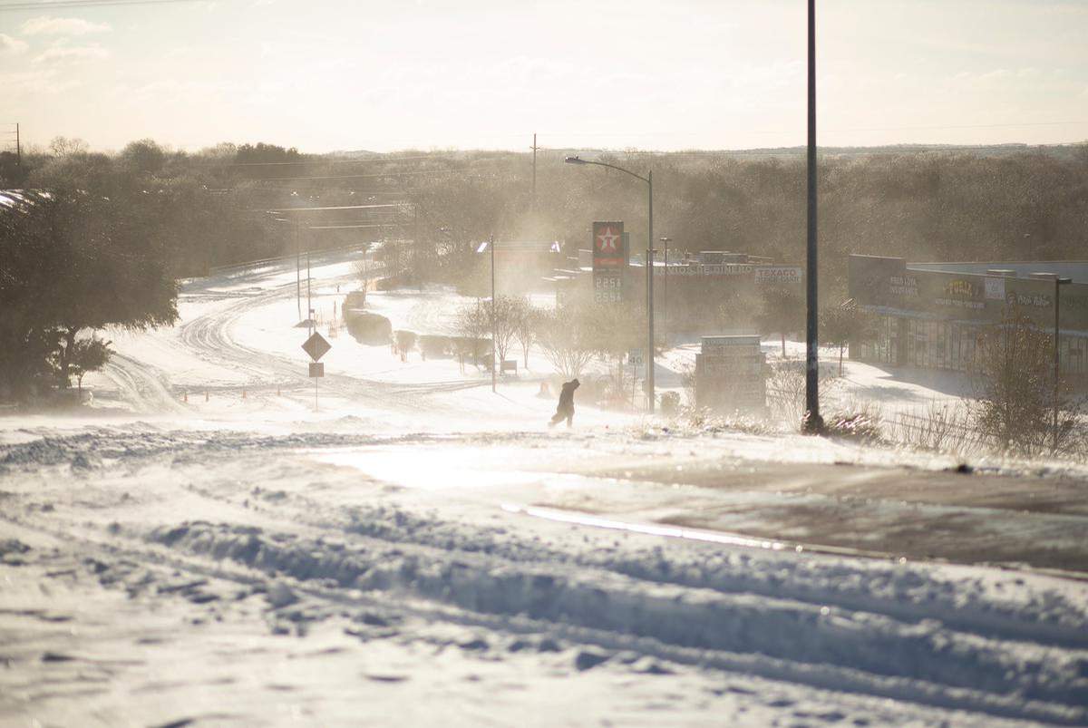 PHOTOS: Texans face an ice storm that’s left millions of people without power