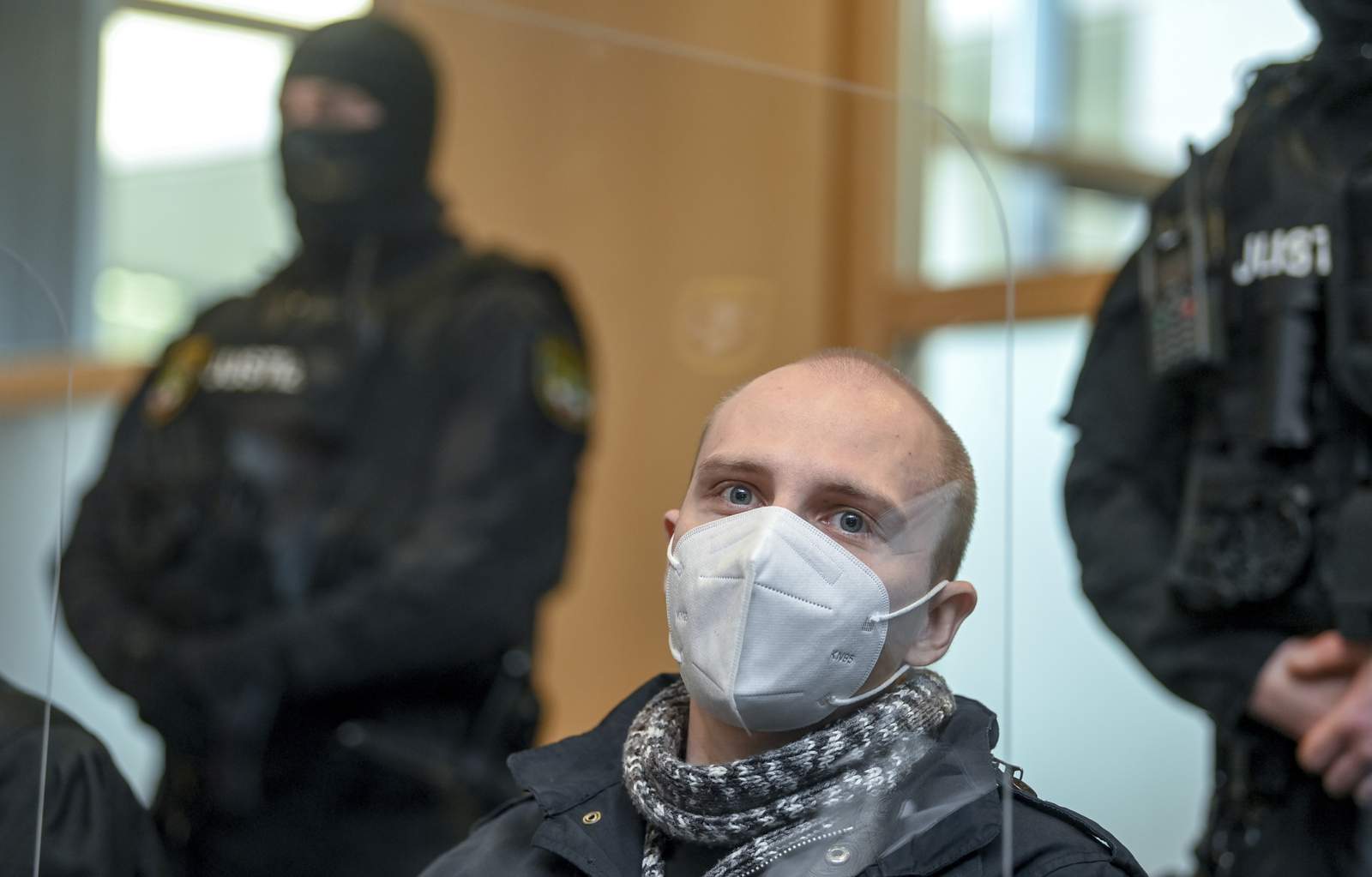 German extremist convicted of murder after synagogue attack