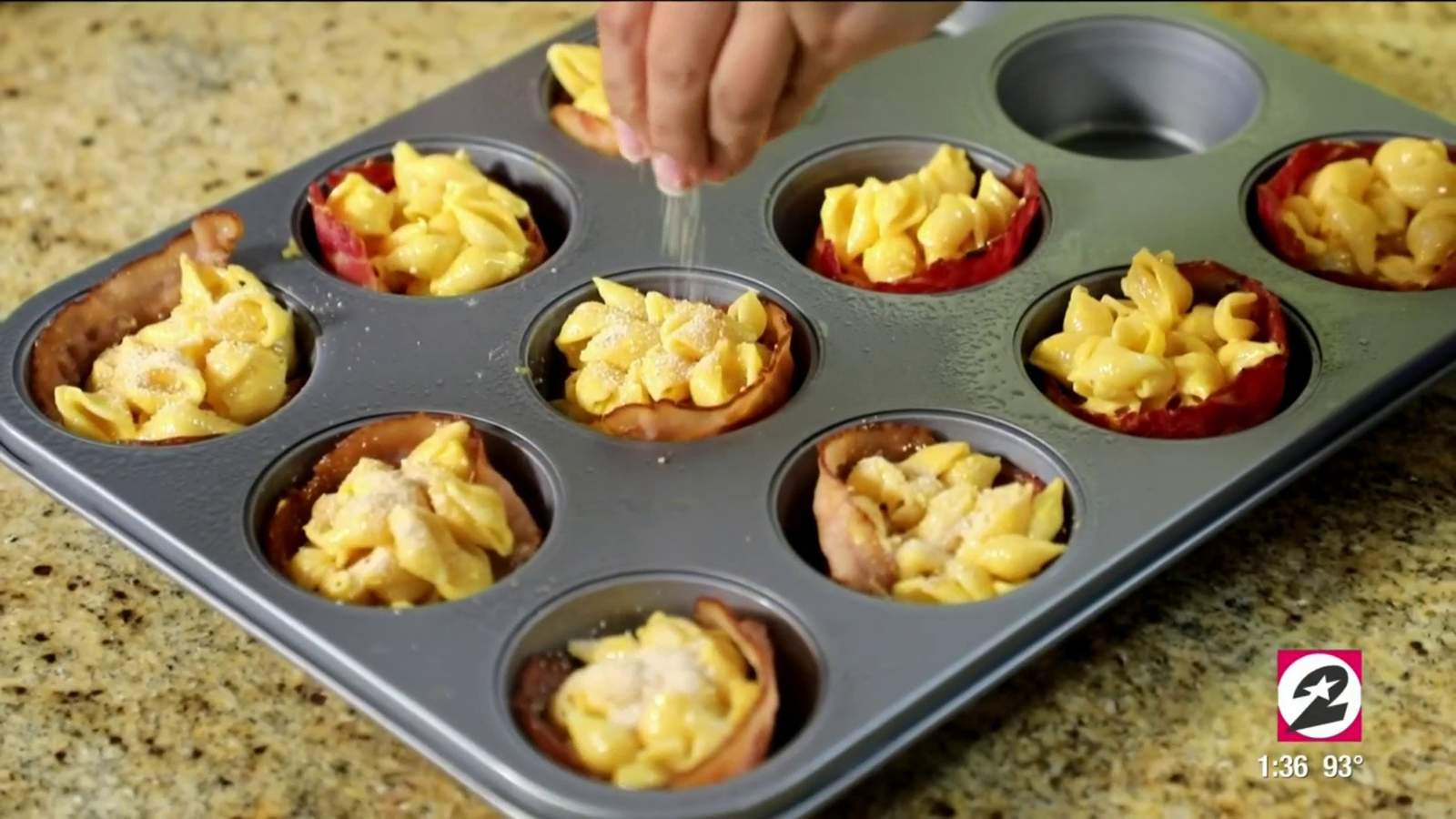 Celebrate National Mac & Cheese Day with this simple bacon mac & cheese bites recipe