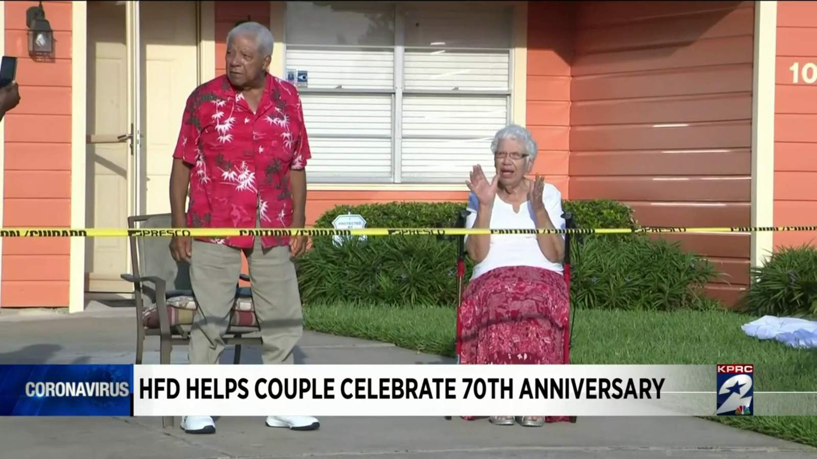Houston couple shares special advice during 70th-anniversary parade