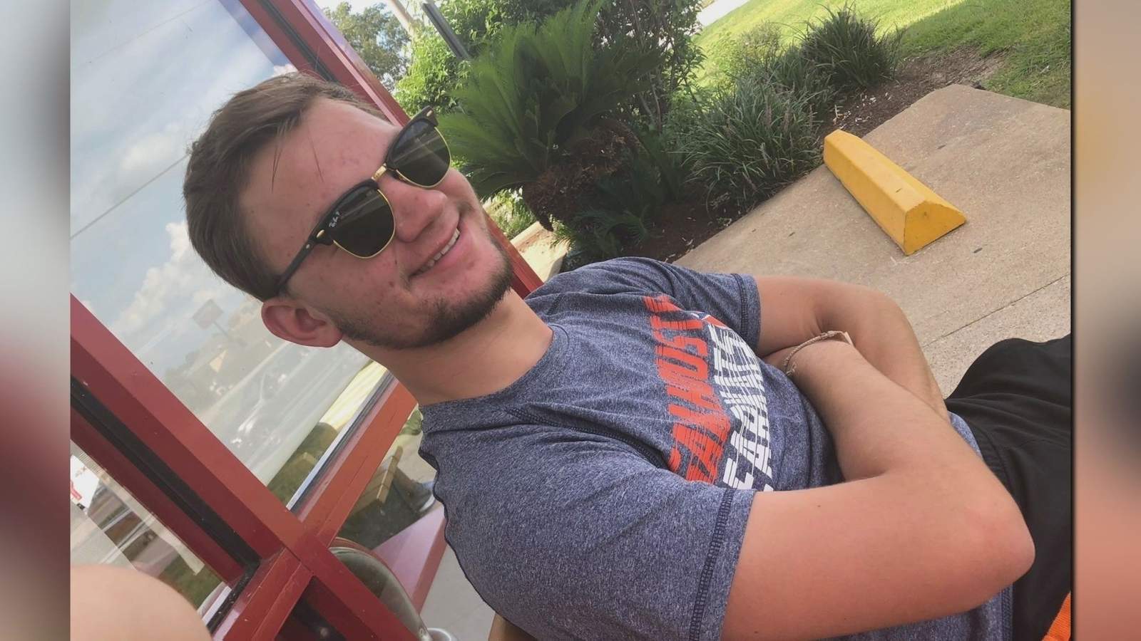 Texas State student from Missouri City missing after car found totaled, abandoned