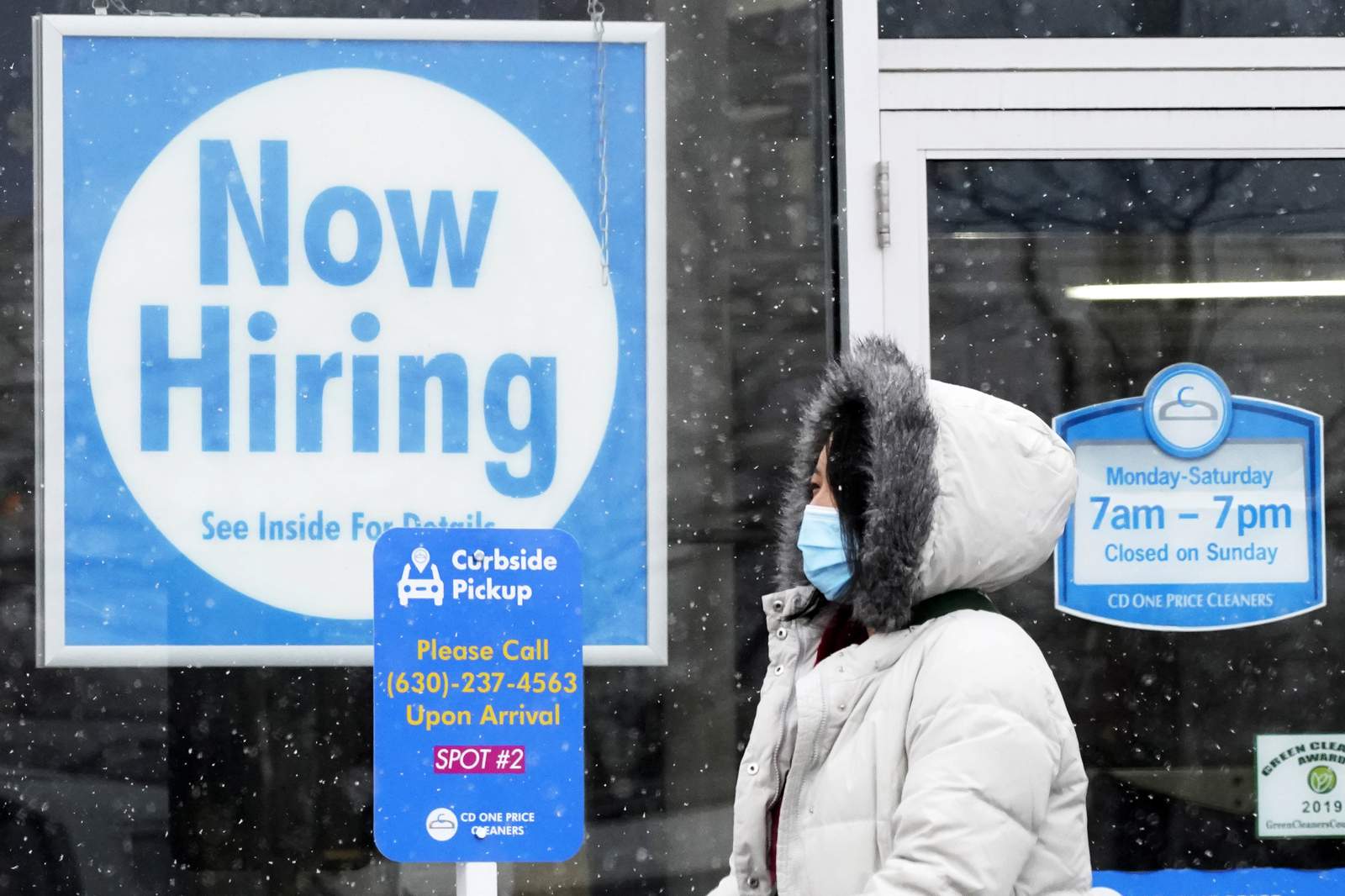 Jump in hiring fuels optimism for US economic recovery