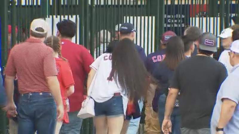 Astros will increase to maximum capacity for fans at Minute Maid Park through remainder of season