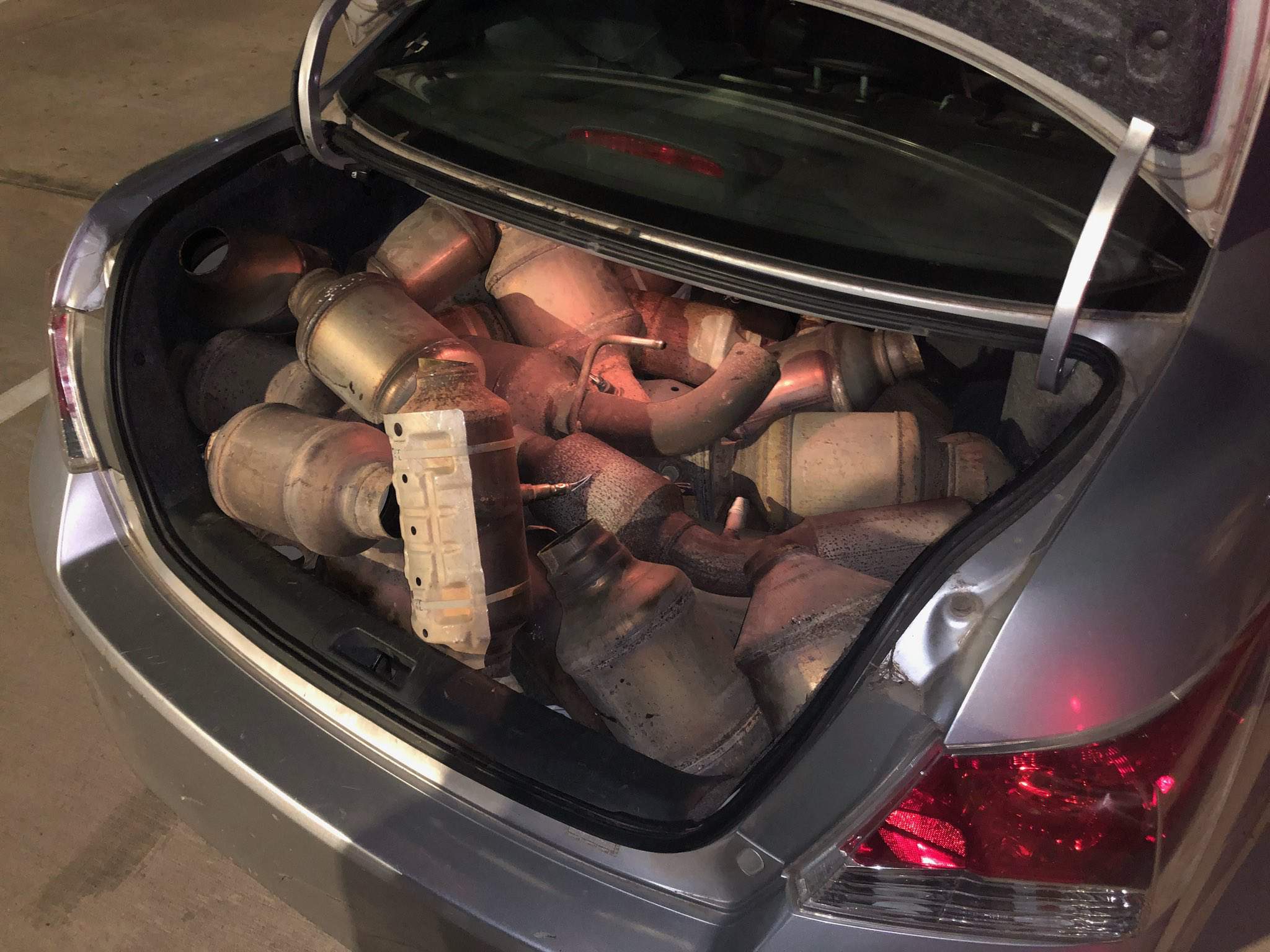 GALLERY: 32 stolen catalytic converters found in vehicle after suspects arrested during chase, HCSO says