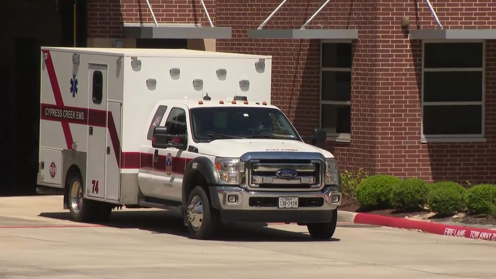 Harris County seeking to replace ambulance provider during national health emergency