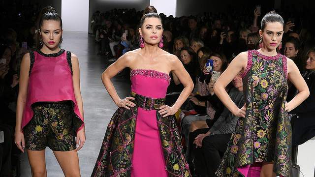 Lisa Rinna Walks In Fashion Show Alongside Daughters Delilah And