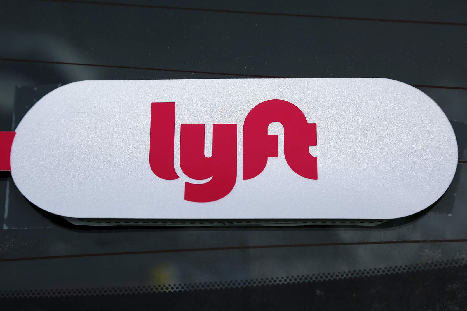 Lyft to offer free rides to NRG to drop off mail-in ballots