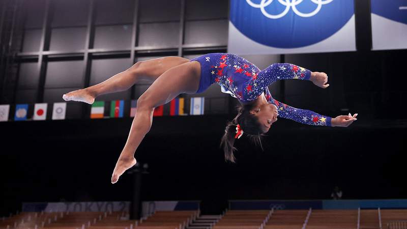 Biles, Lee advance to all-around final despite Team USA's shaky performance in qualifications