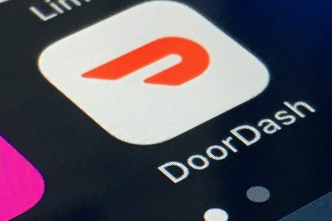 DoorDash sets share price at $102 ahead of Wednesday IPO