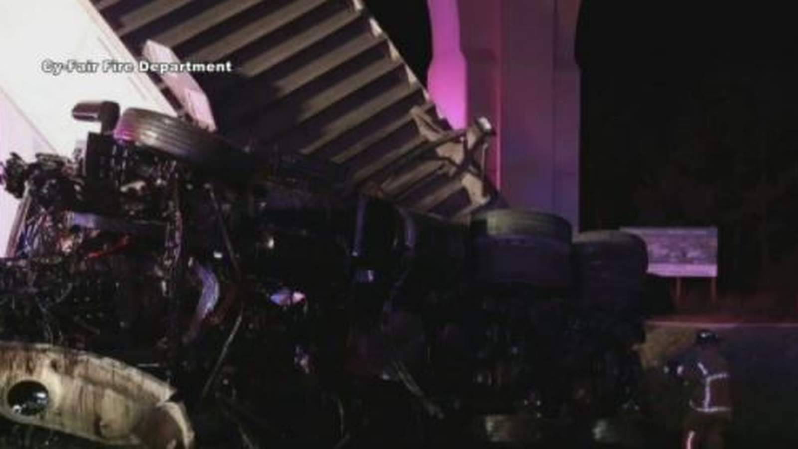 18-wheeler falls off Highway 290 overpass, driver in critical condition: HCSO