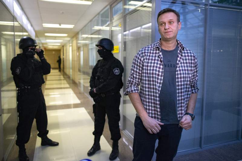 Moscow court restricts Navalny's anti-corruption foundation