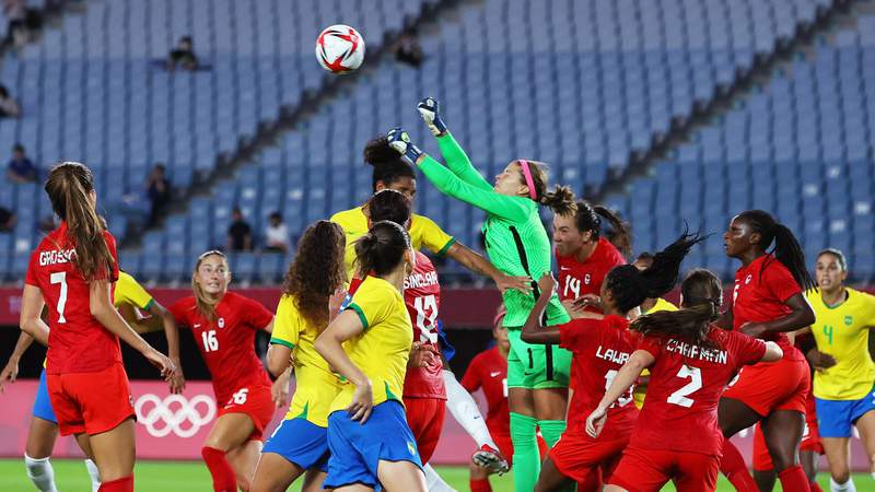 Women's soccer: Canada, Australia advance to semifinals