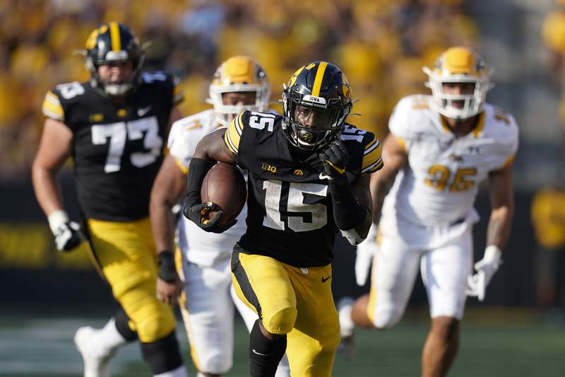 Iowa's offense builds confidence with Goodson's career game