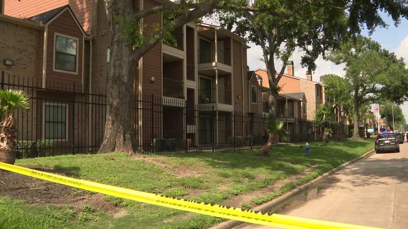 Woman killed, 2 others injured during shooting in north Houston