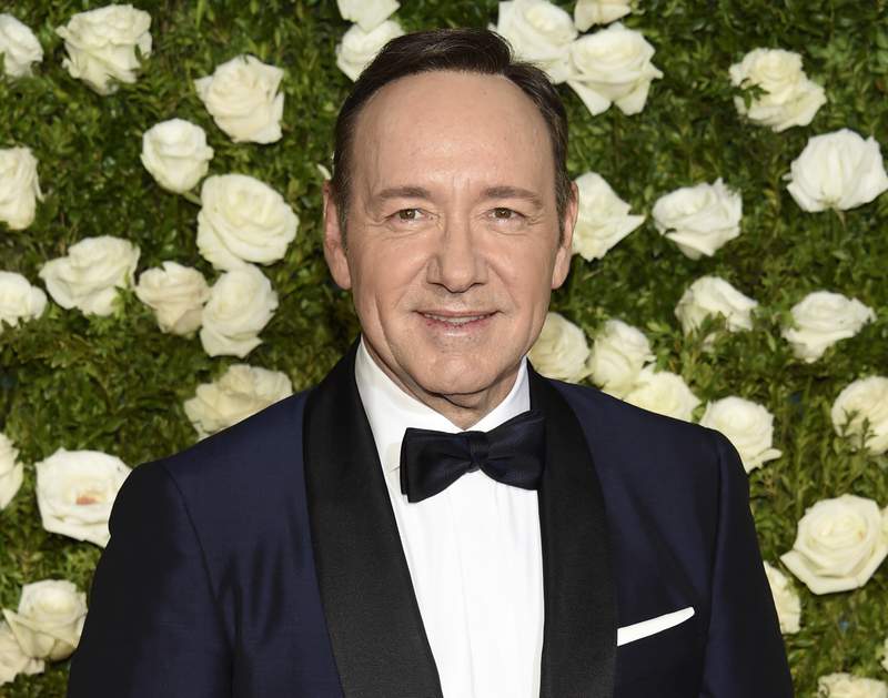Judge orders Kevin Spacey accuser to reveal his identity