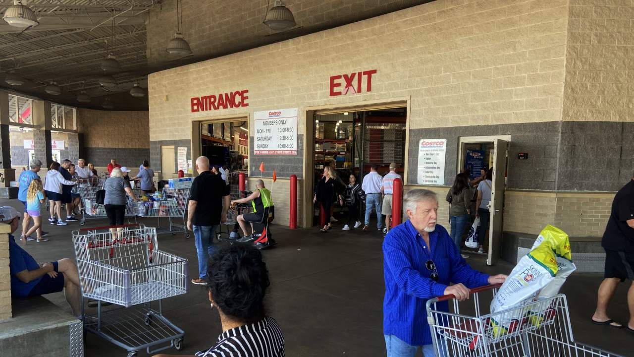 Are you a first responder? You can cut the line at Costco