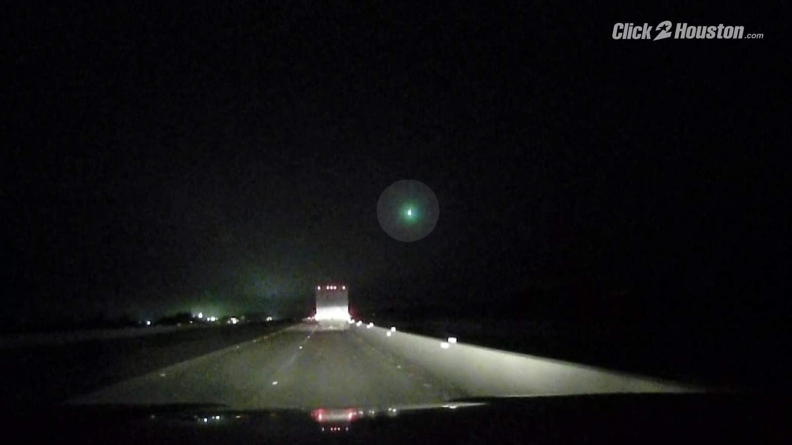 KPRC 2 photographer captures video of apparent meteor streaking through Texas sky