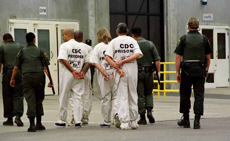 California prison guard died after reporting corruption