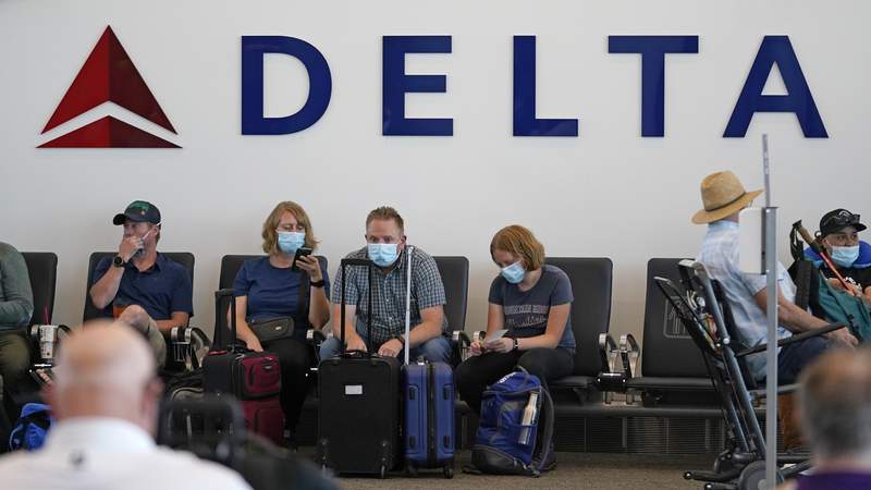 Airlines, cruise lines and hotel stocks fall on virus fears