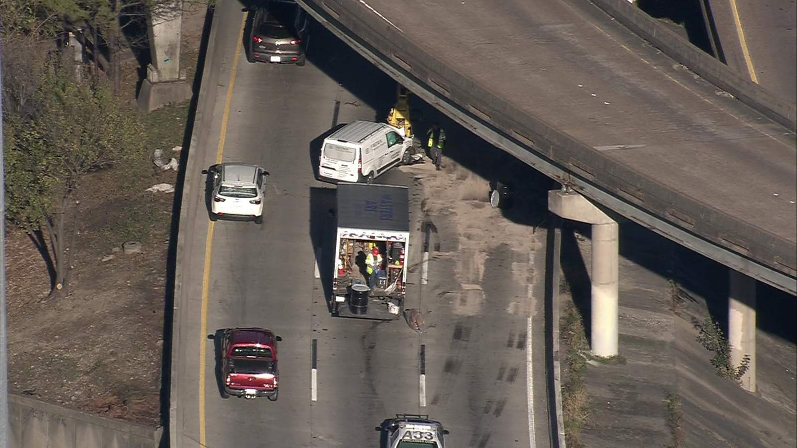 Part of Pierce Elevated closed near downtown Houston after crane hits bridge