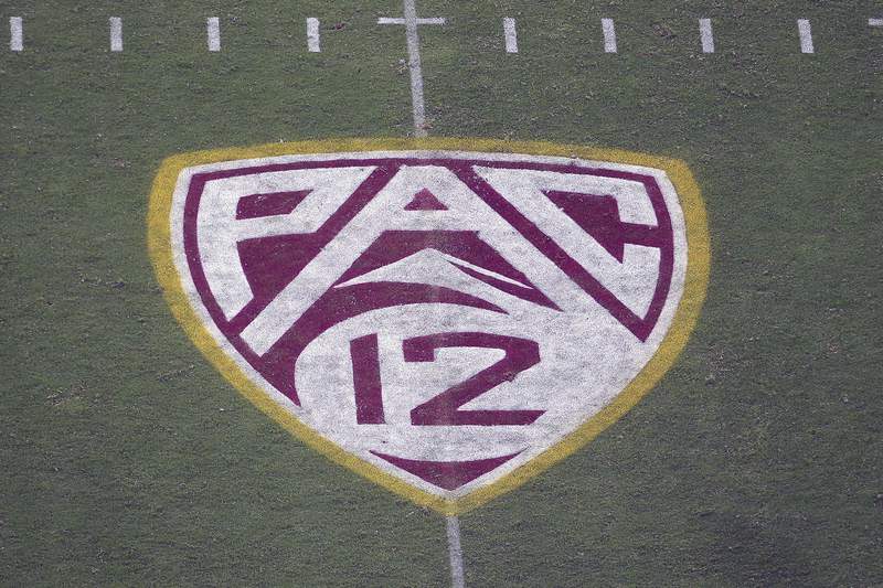 AP Top 25 Podcast: David Shaw on Pac-12, CFP and practice