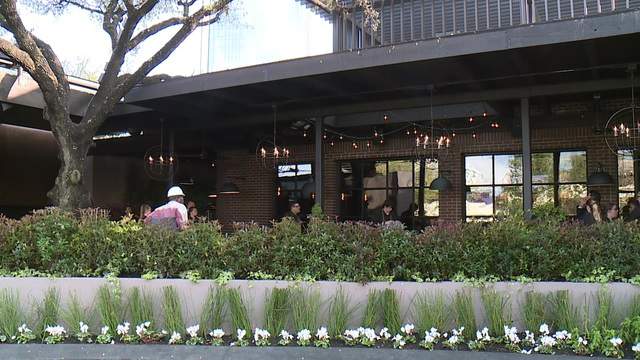 Willie G's Seafood opens at Post Oak Hotel at Uptown Houston