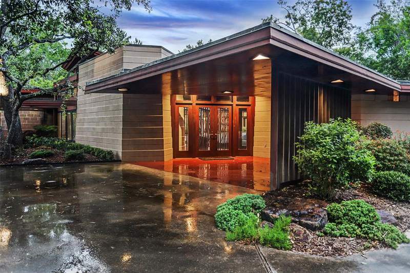 Up for grabs once again: Houston’s only Frank Lloyd Wright house on the market for $3.15M
