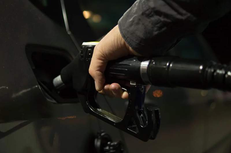Hurricane Ida temporarily increases gas prices for many Texas drivers, AAA Texas reports