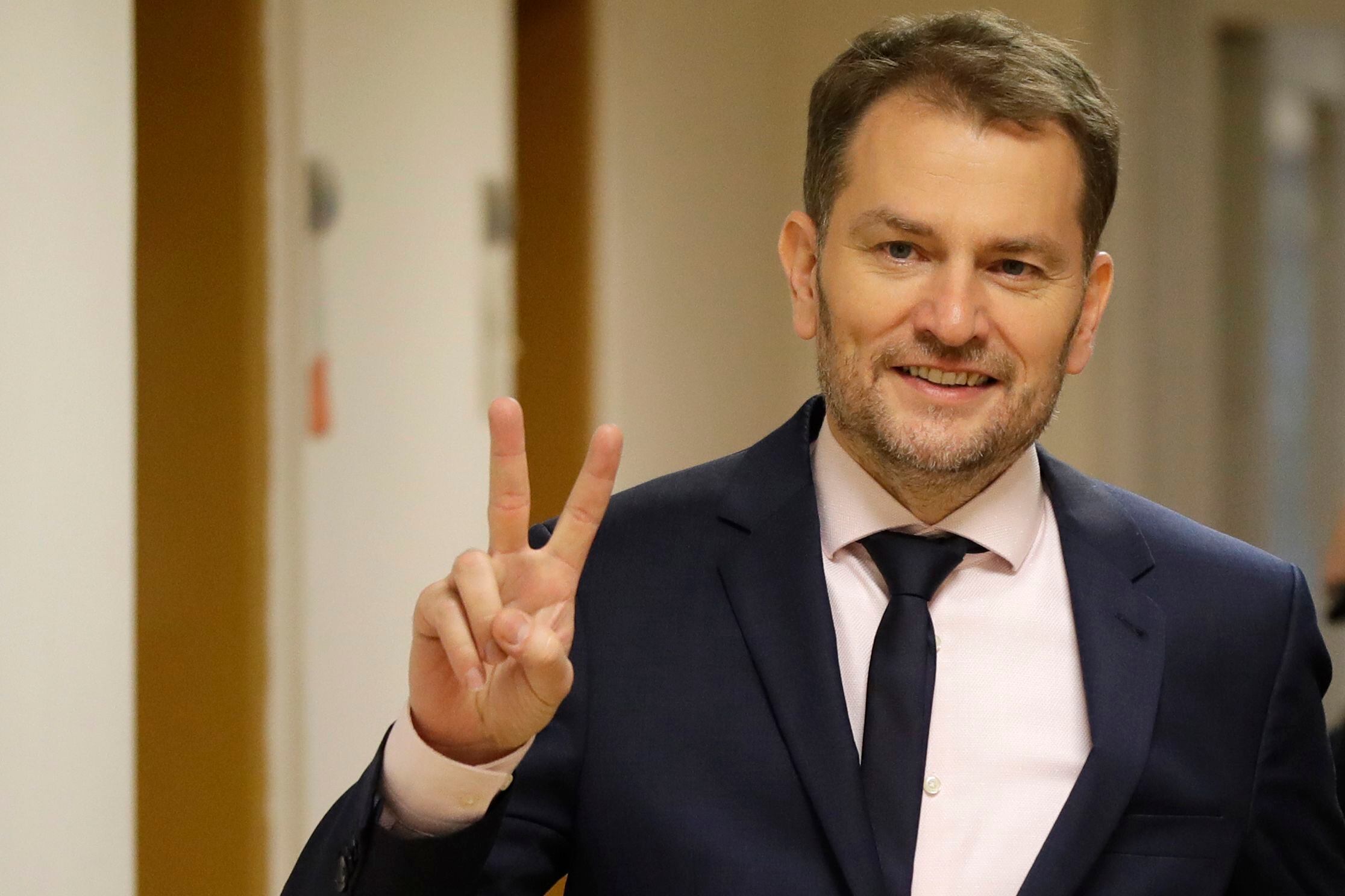 Presidente del partido ganador en Eslovaquia vota para formar gobierno