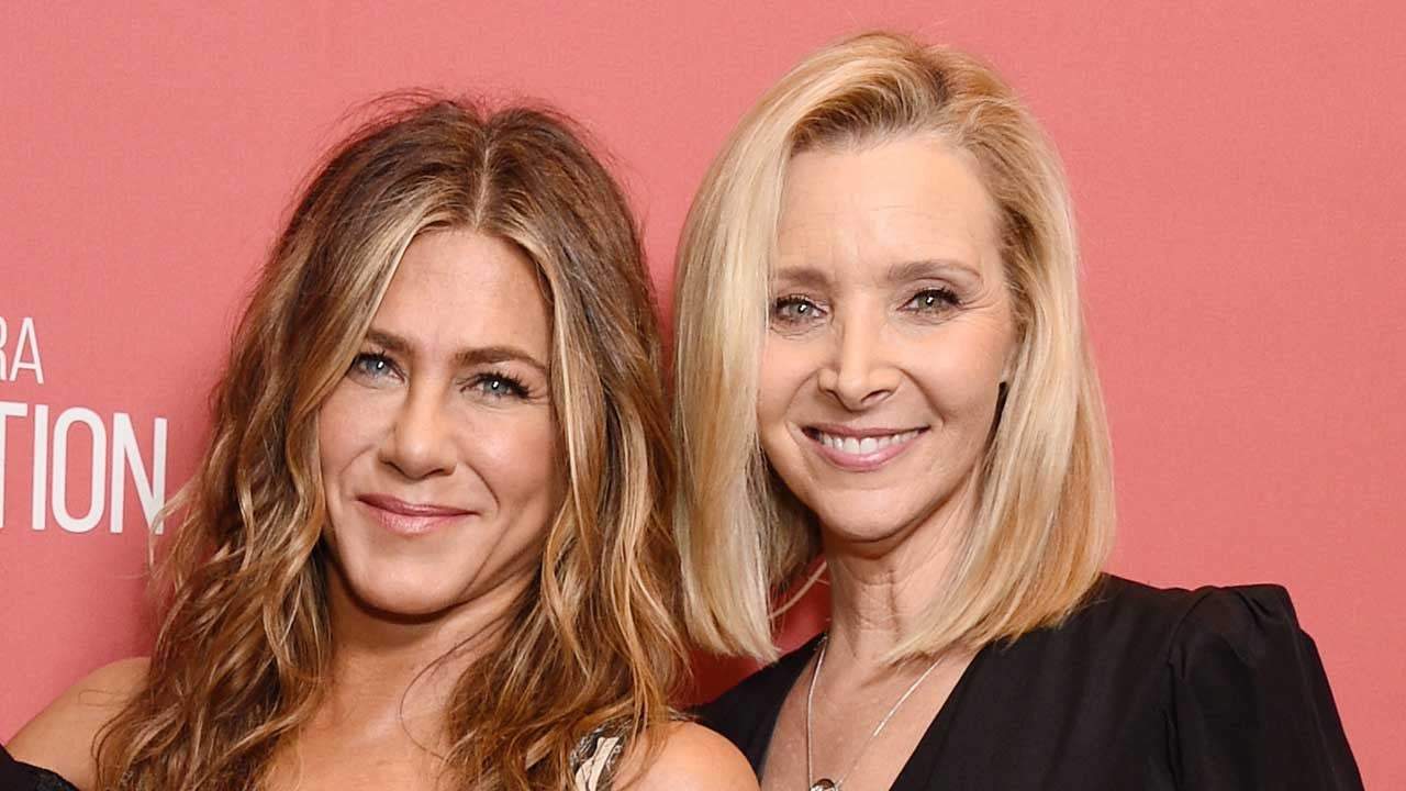 Jennifer Aniston and Lisa Kudrow Reminisce Over First 'Friends' Table Read