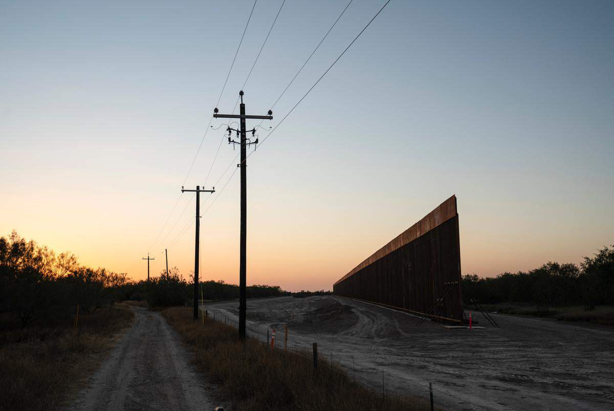 The Trump administration awarded border wall contracts to build on land it doesn't own in Texas