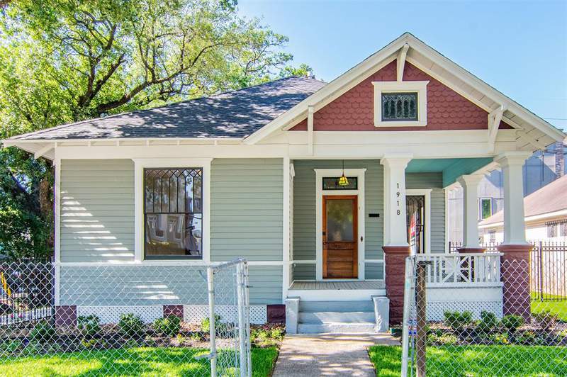 Look inside: This First Ward Houston home is latest to receive Protected Landmark status -- and it’s on the market for $650K