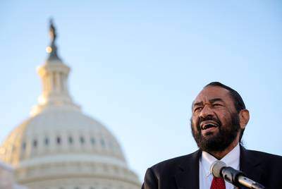 Called ‘Mr. Impeachment’: Rep. Al Green recalls harrowing flight experience in call for penalty notice for making disturbances on airplanes