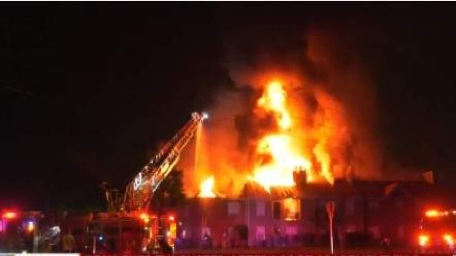 Mother says she’s 'lucky to be alive’ after massive blaze at apartment complex in Tomball