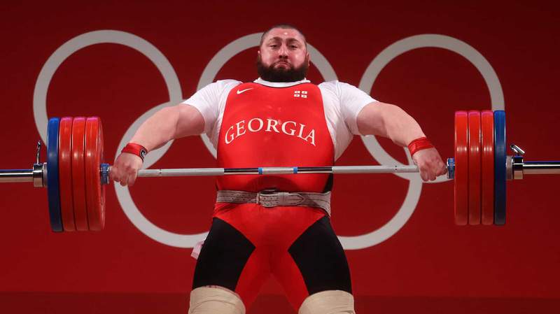 Lasha Talakhadze sweeps world weightlifting records