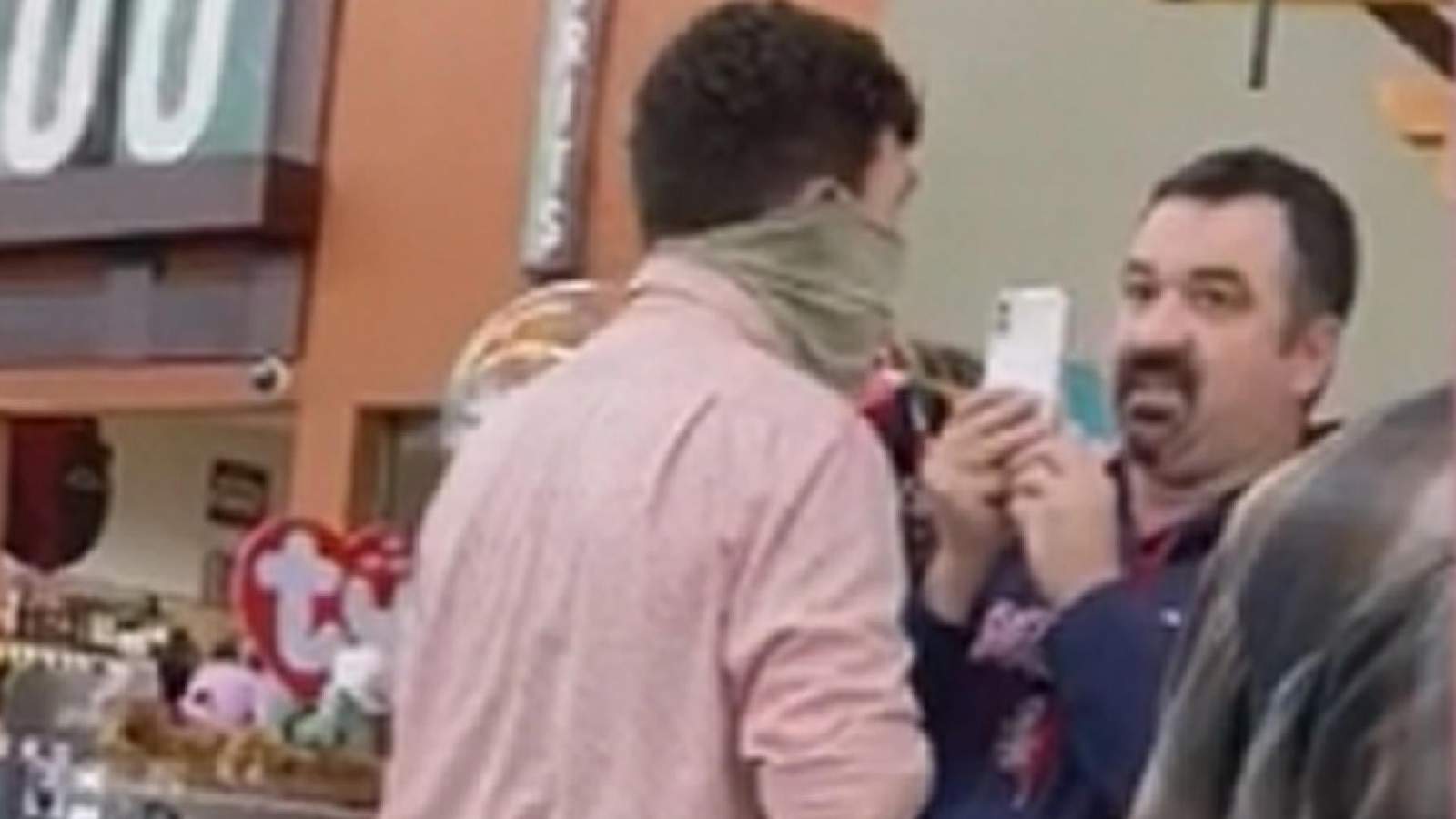 VIDEO: Flip flop thrown in viral mask confrontation